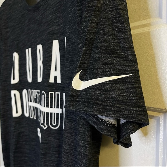 Nike Dubai T-Shirt - Picture 2 of 6